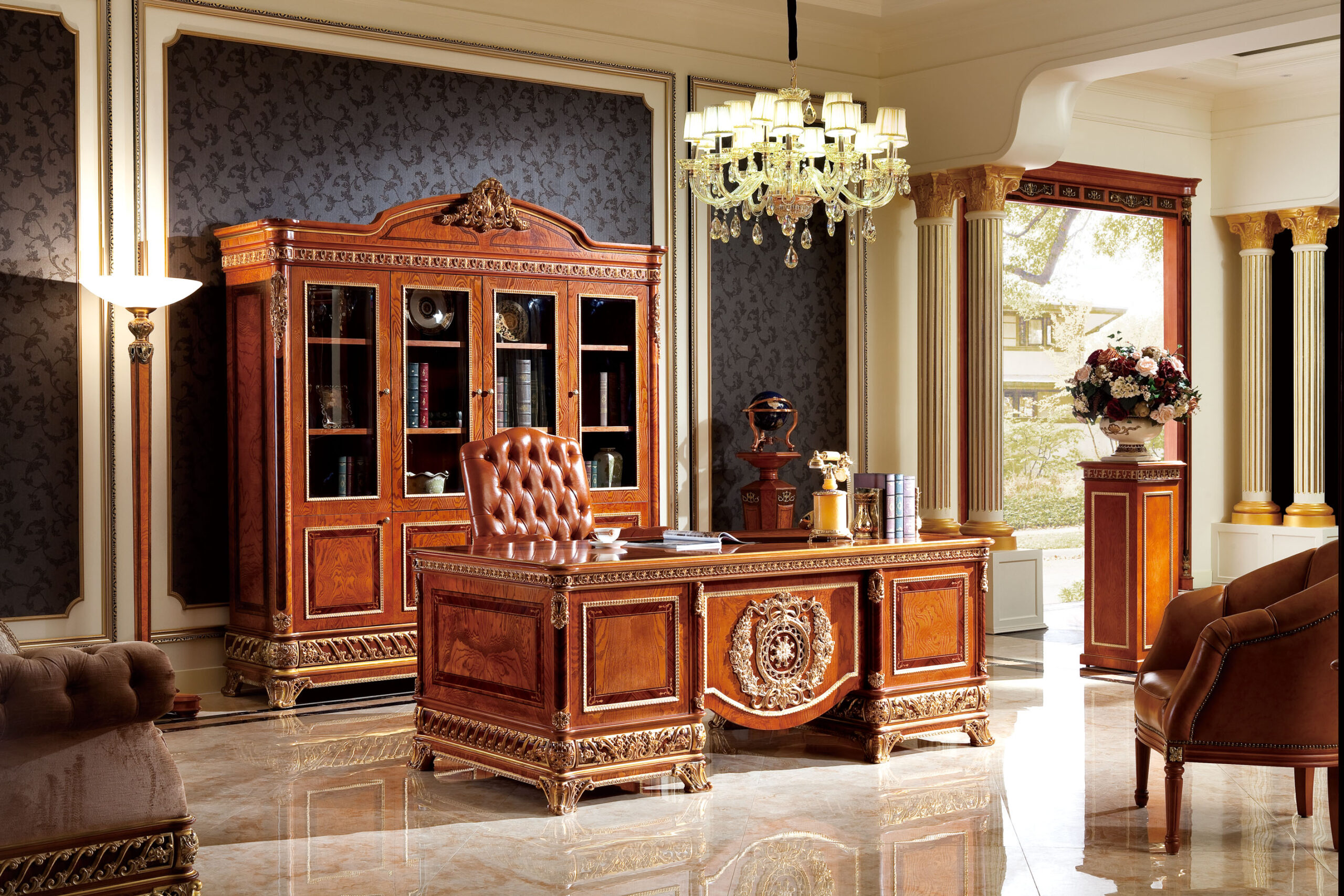 E-62 Executive Desk